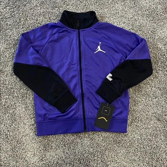 NEW! PURPLE & BLACK JORDAN 2-PIECE ZIP-UP & SWEATPANTS SET. SIZE 6. BOYS. - Picture 5 of 11